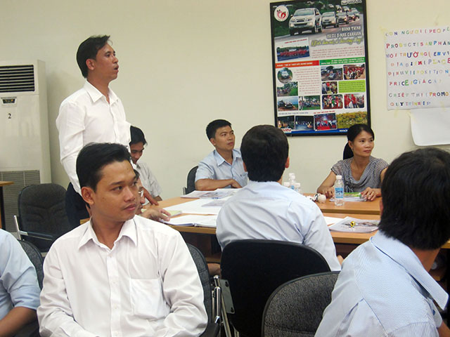 Kỹ năng bán hàng & chăm sóc Khách Hàng chuyên nghiệp - ISUZU (29 & 30.09.2014)